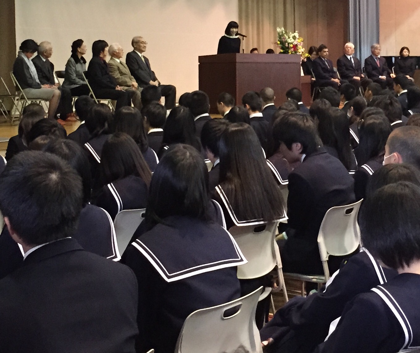 講評をいただいた「ヨガ」の藤田先生