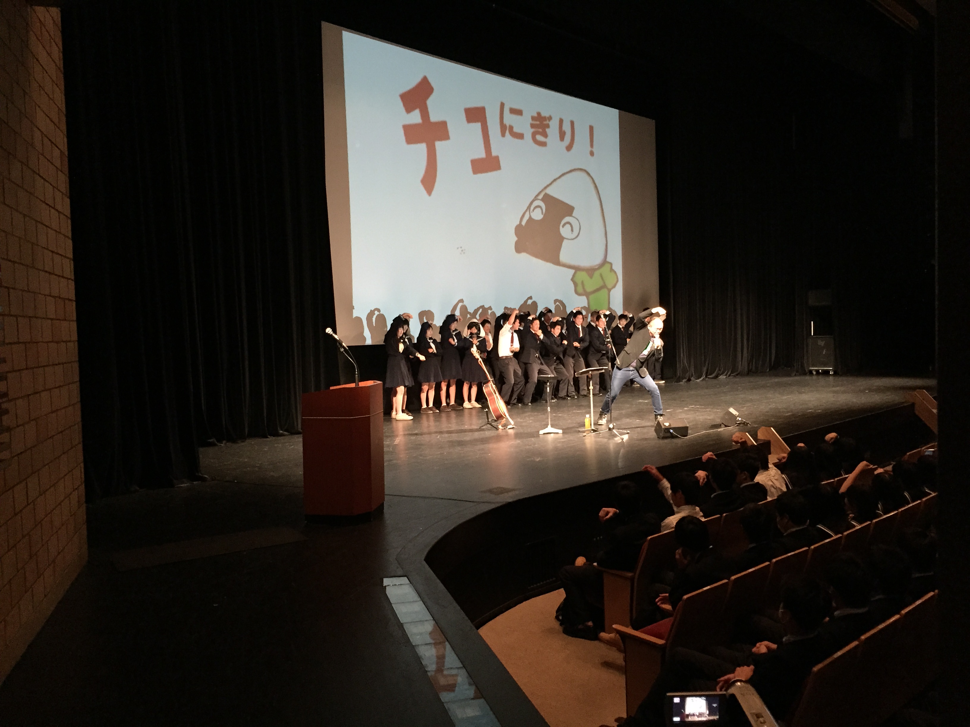 講演ライブの盛り上がり
